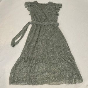 MIDI Green Dress BTFBM (Amazon)